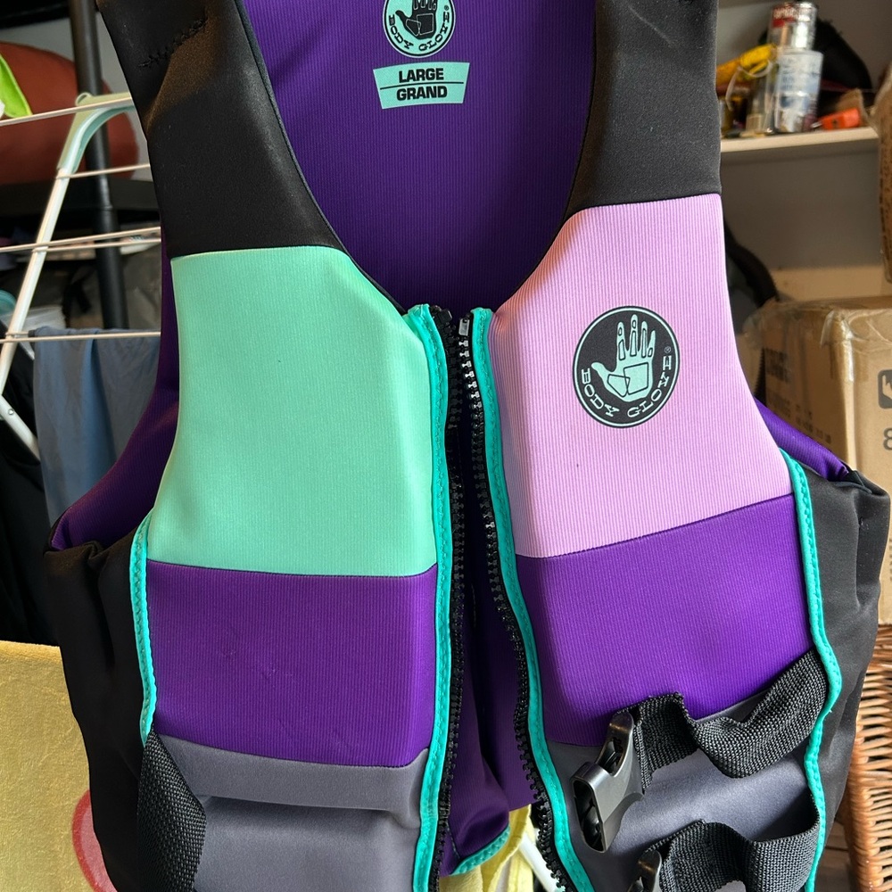 Body Glove Colorful Life Vest with Zipper